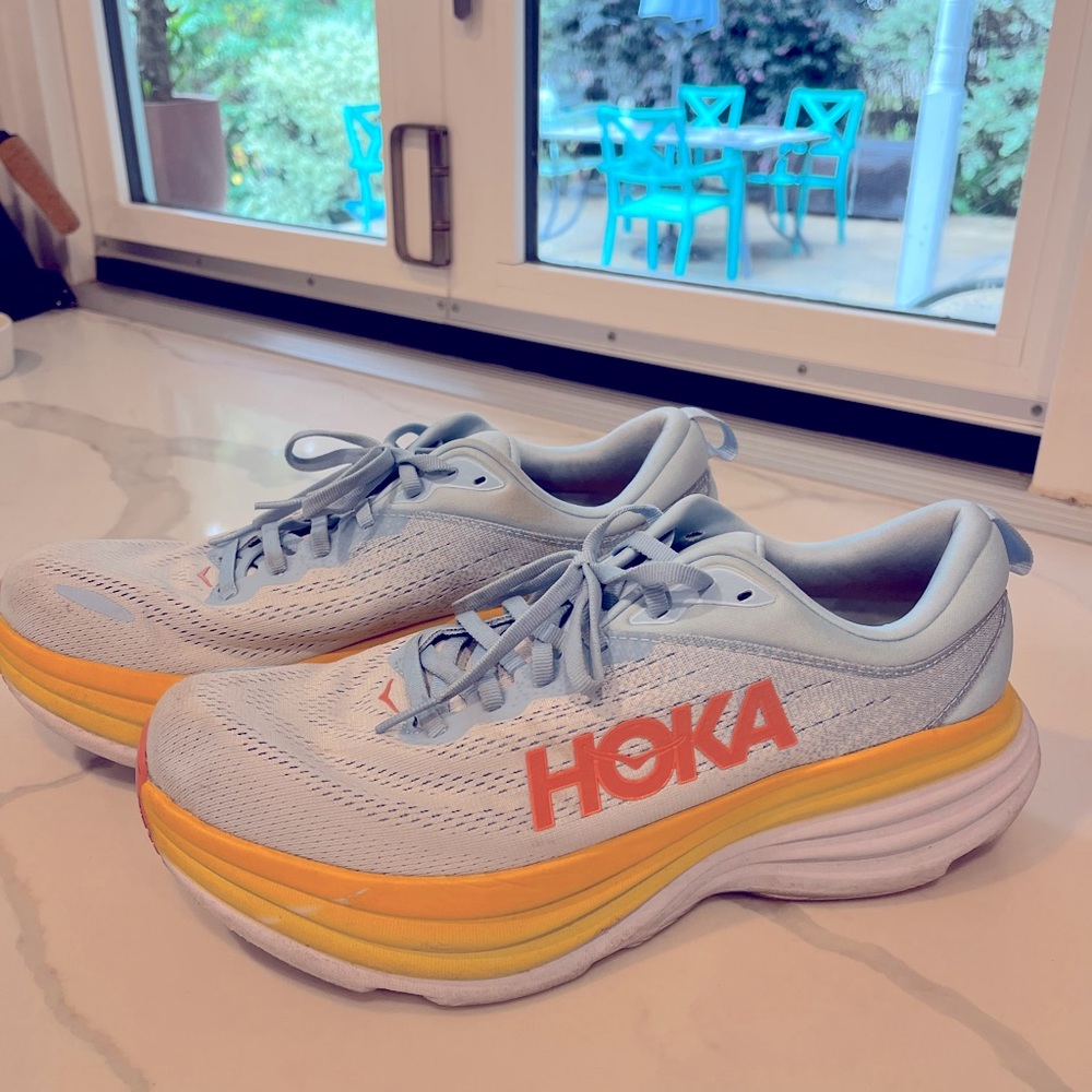 Women’s Hoka Bondi 8 size 11